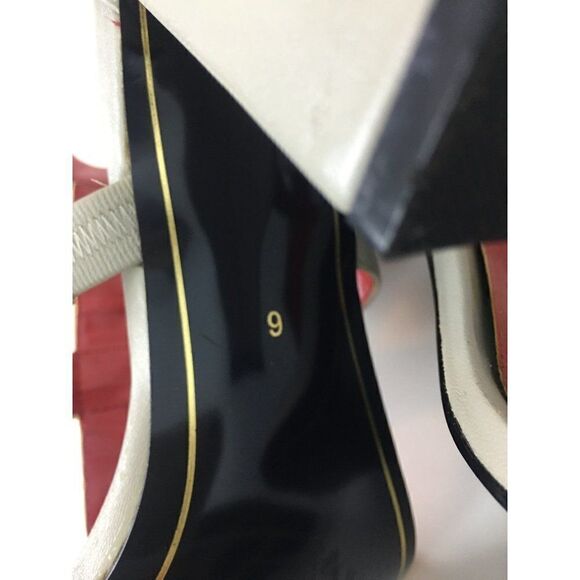 Charles Jourdan Club Heel - Picture 11 of 11